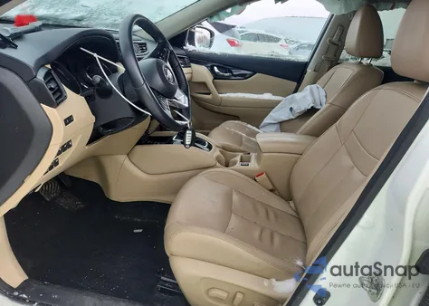 2019 Nissan Rogue S z USA, uszkodzony, nr VIN 5N1AT2MV0KC833744